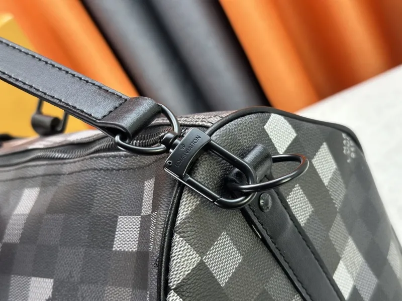 LV Travel Bags-22 - Image 6