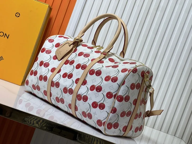 LV Travel Bags-23 - Image 3