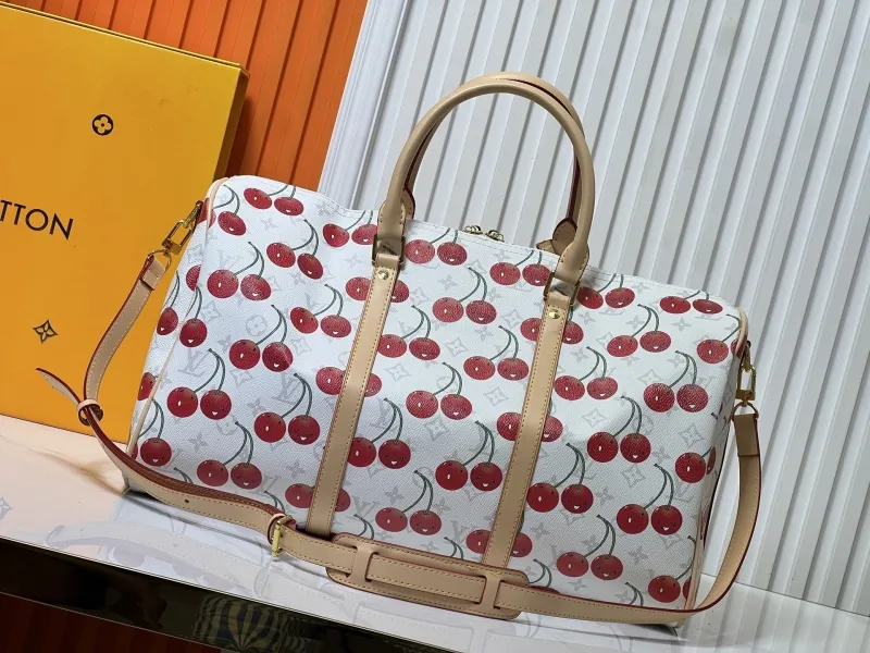 LV Travel Bags-23 - Image 4
