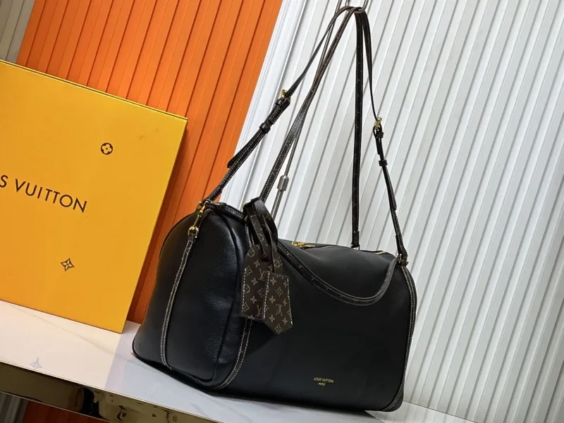 Alternative view of LV Travel Bags-26