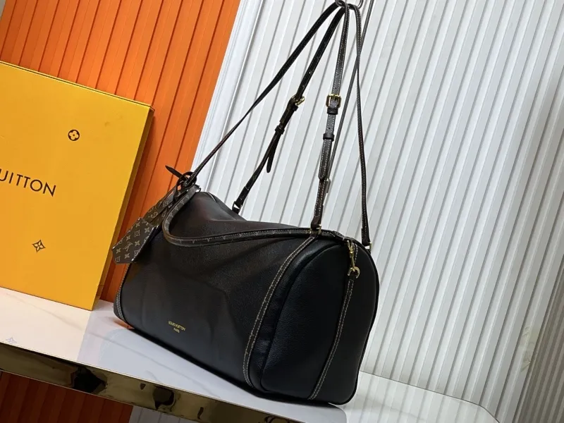 LV Travel Bags-26 - Image 3