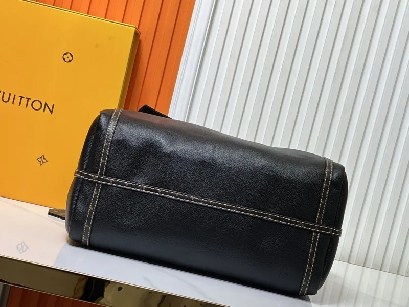 LV Travel Bags-26 - Image 7