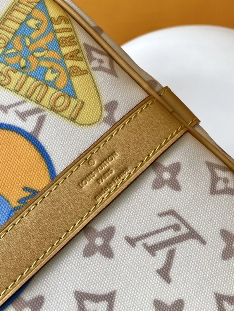 LV Travel Bags-30 - Image 7