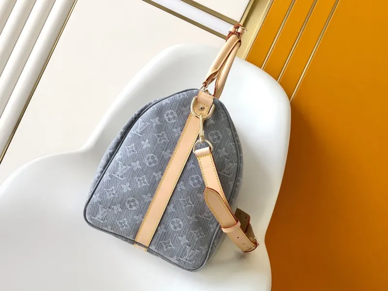 Alternative view of LV Travel Bags-36