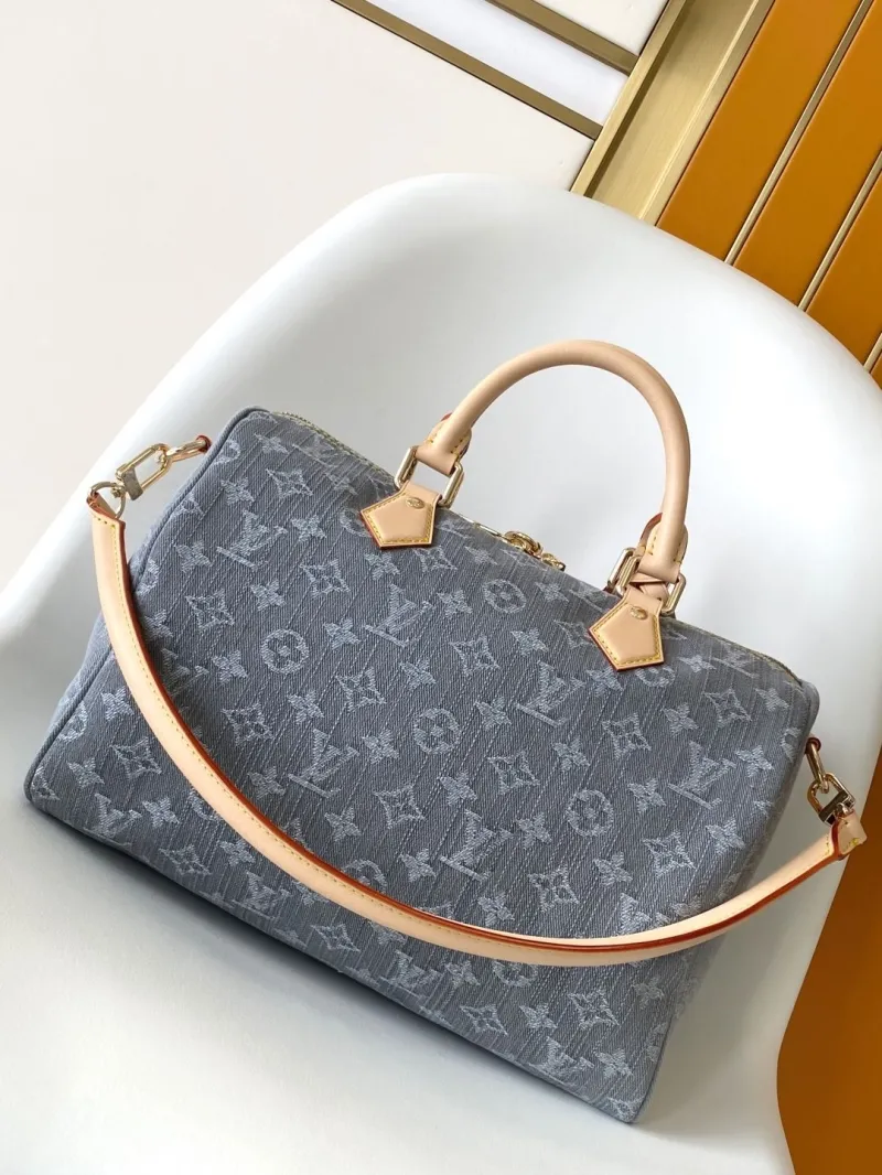 LV Travel Bags-38 - Image 3