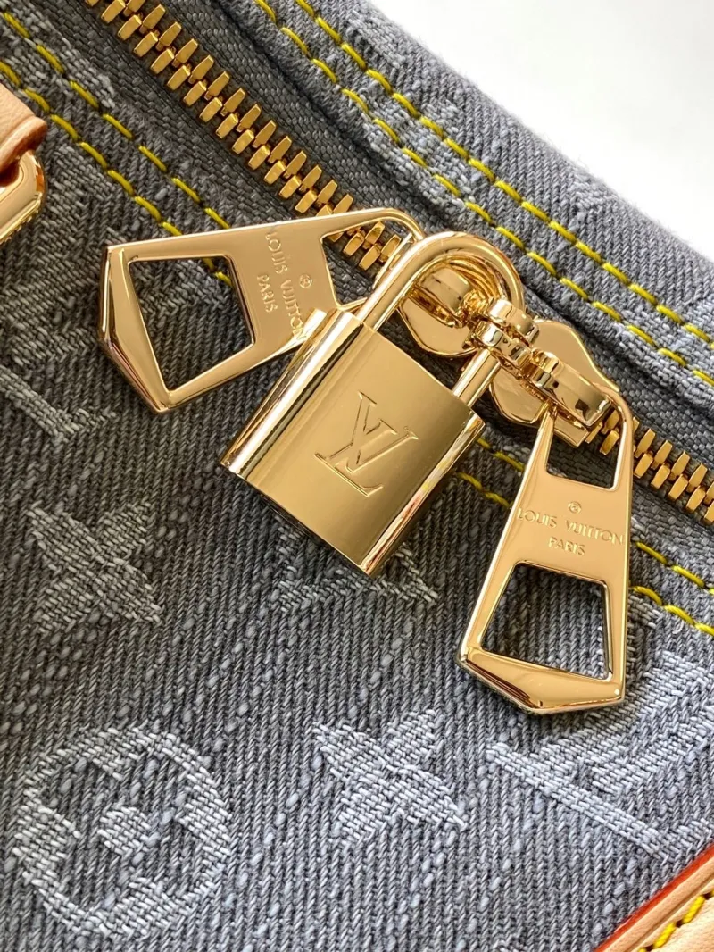 LV Travel Bags-38 - Image 6