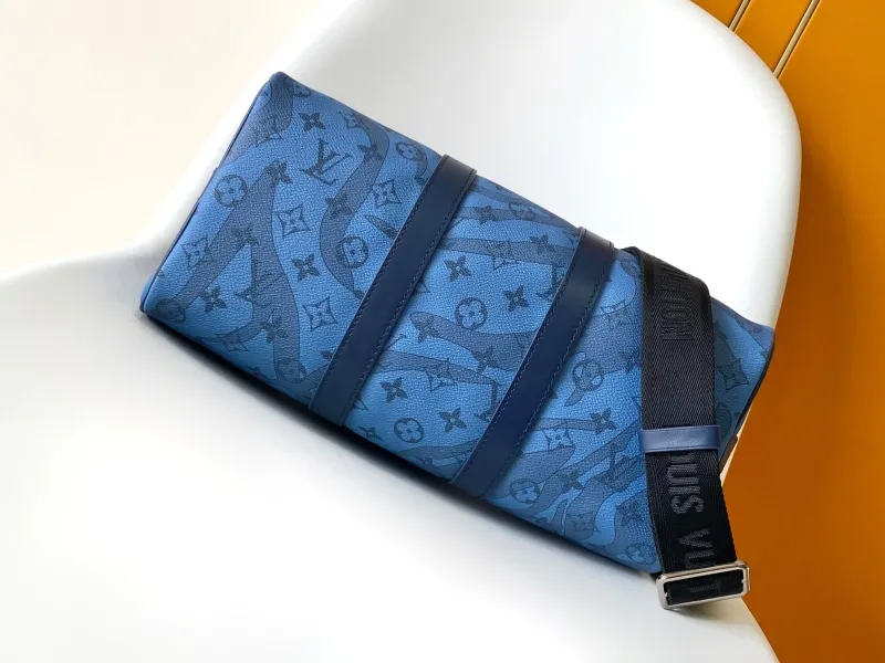 LV Travel Bags-43 - Image 4