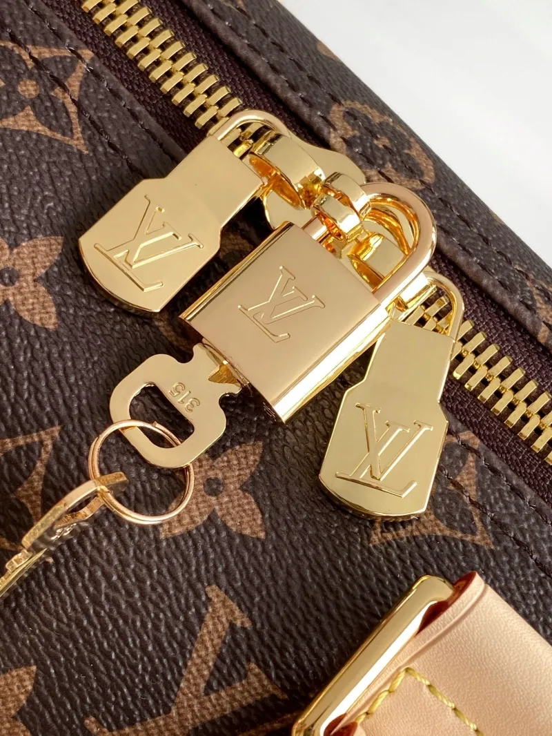 LV Travel Bags-44 - Image 6