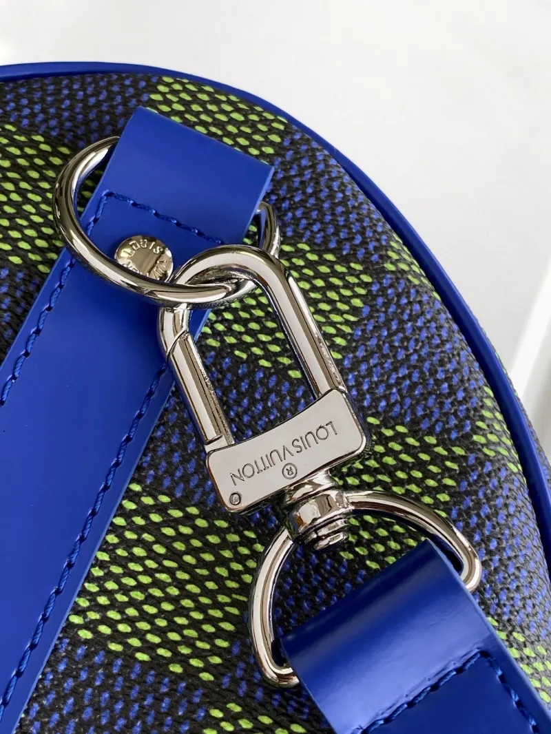 LV Travel Bags-45 - Image 8