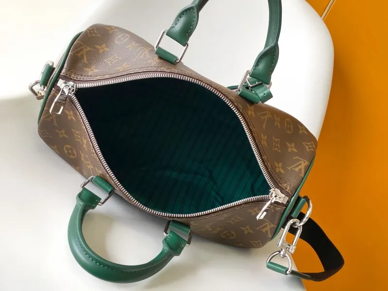 LV Travel Bags-47 - Image 9