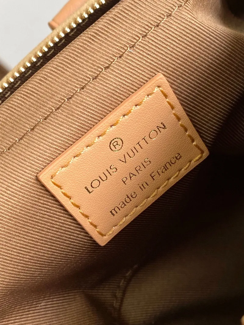 LV Travel Bags-51 - Image 8