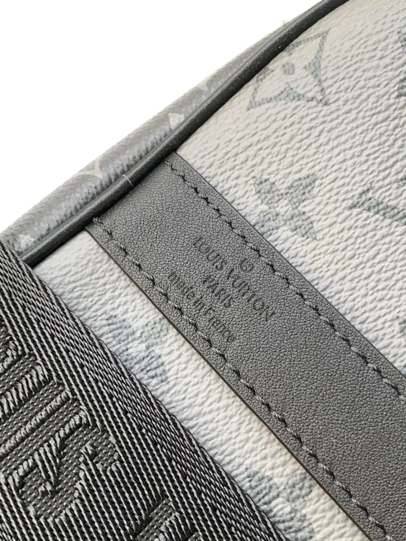 LV Travel Bags-52 - Image 6