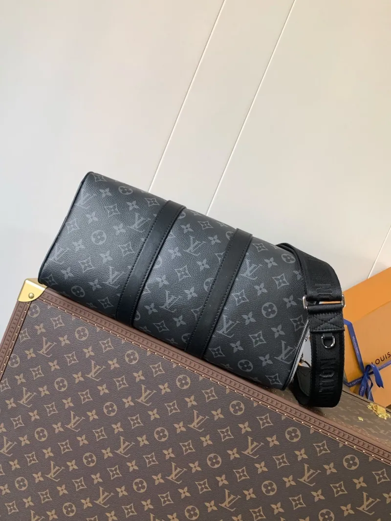 LV Travel Bags-52 - Image 7