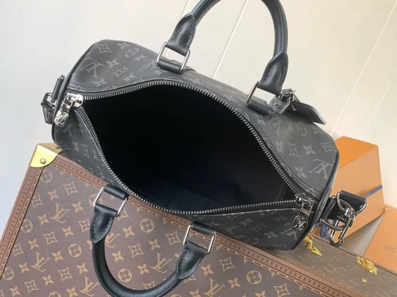 LV Travel Bags-52 - Image 8