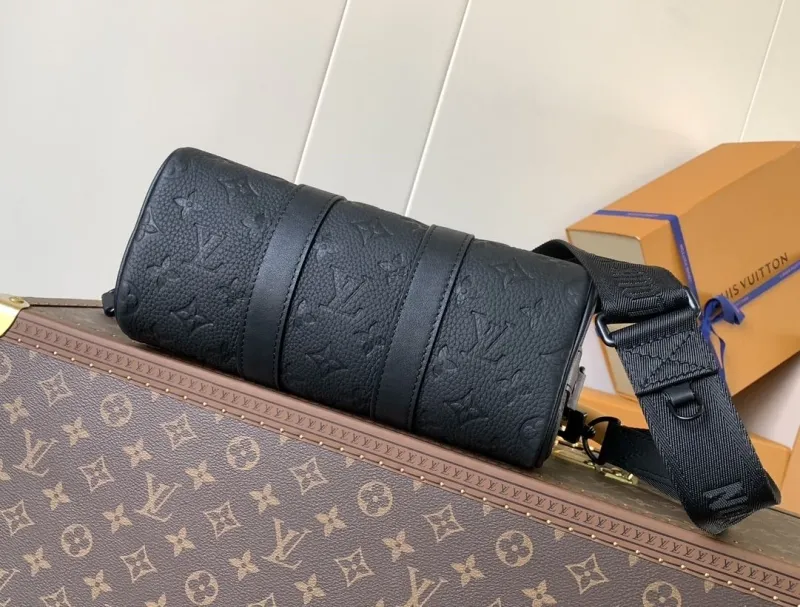 LV Travel Bags-54 - Image 4