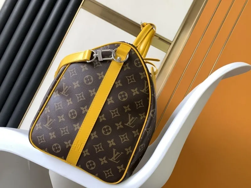 Alternative view of LV Travel Bags-55