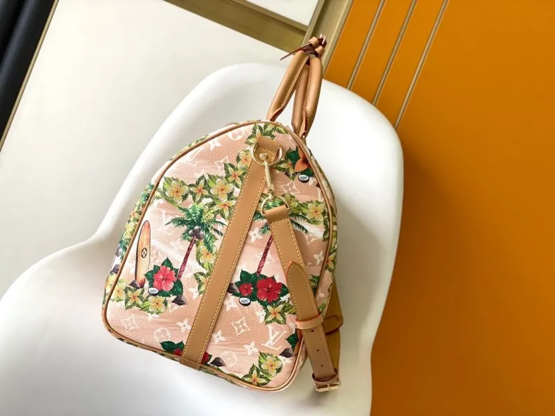 Alternative view of LV Travel Bags-82