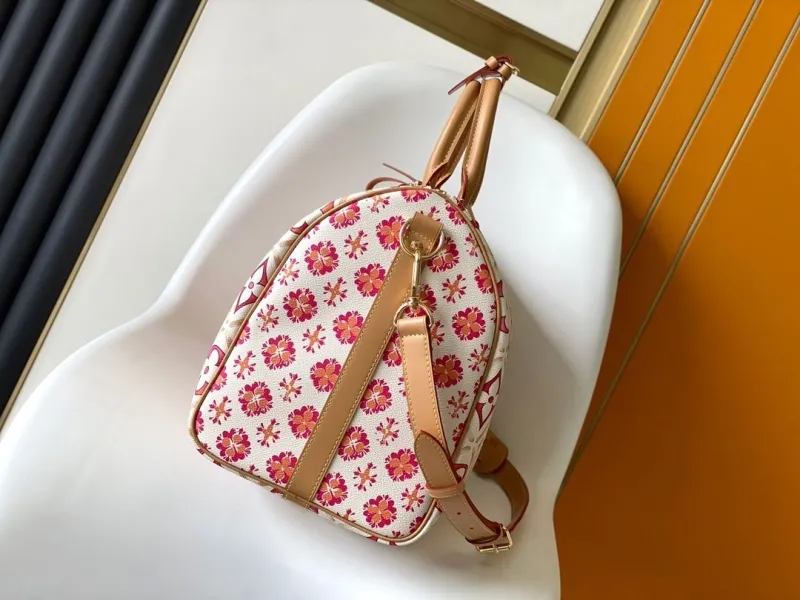 Alternative view of LV Travel Bags-83