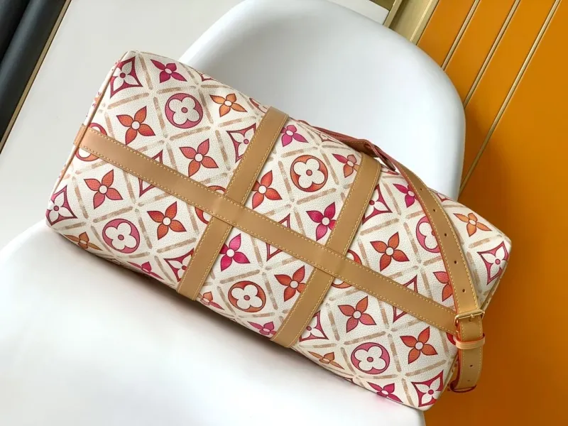 LV Travel Bags-83 - Image 4