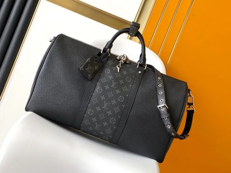 LV Travel Bags-85