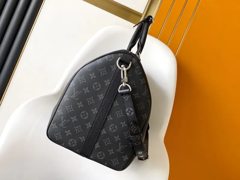 Alternative view of LV Travel Bags-85