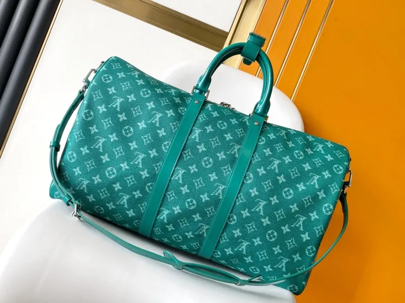 LV Travel Bags-87 - Image 3
