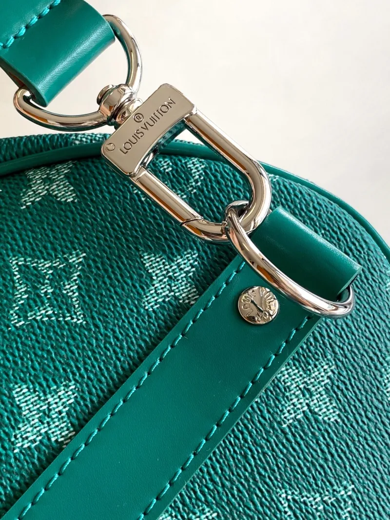 LV Travel Bags-87 - Image 7