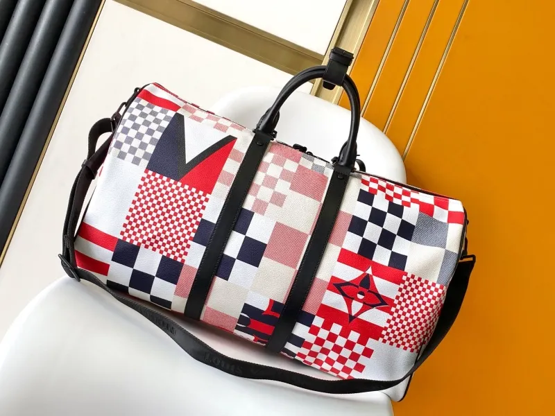 LV Travel Bags-88 - Image 3