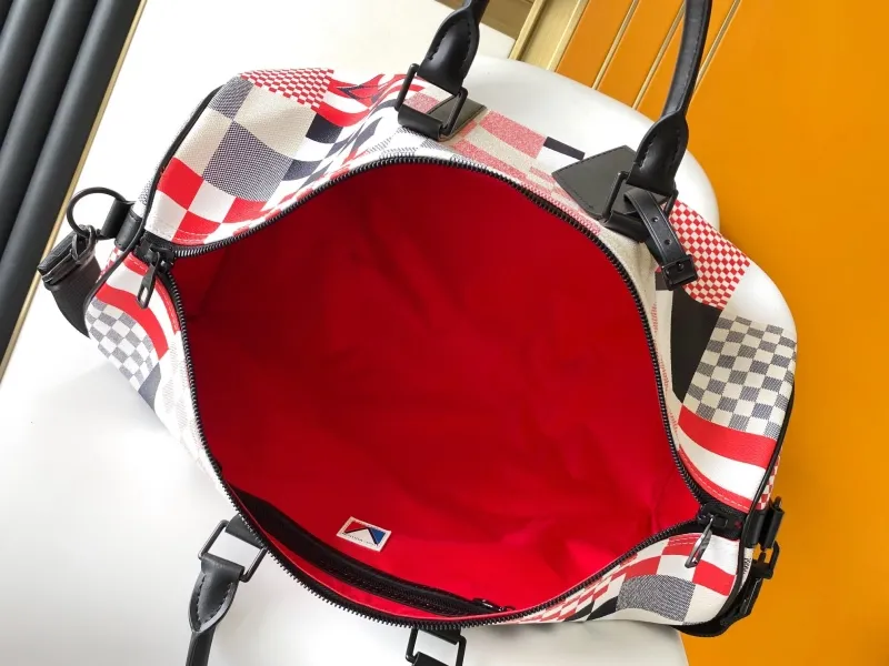 LV Travel Bags-88 - Image 8