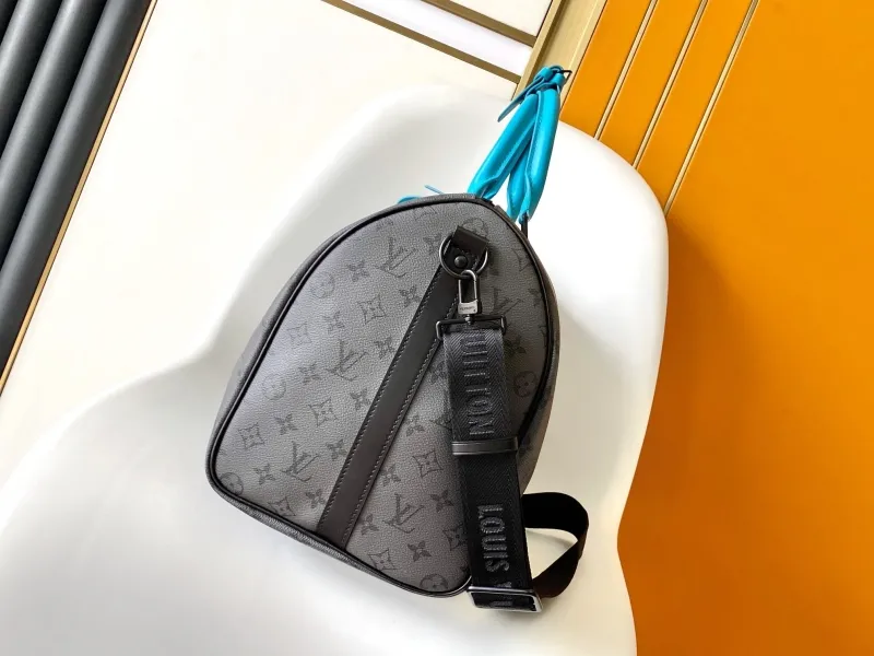 Alternative view of LV Travel Bags-89