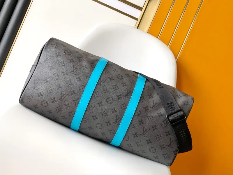 LV Travel Bags-89 - Image 4