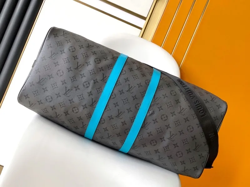 LV Travel Bags-90 - Image 4