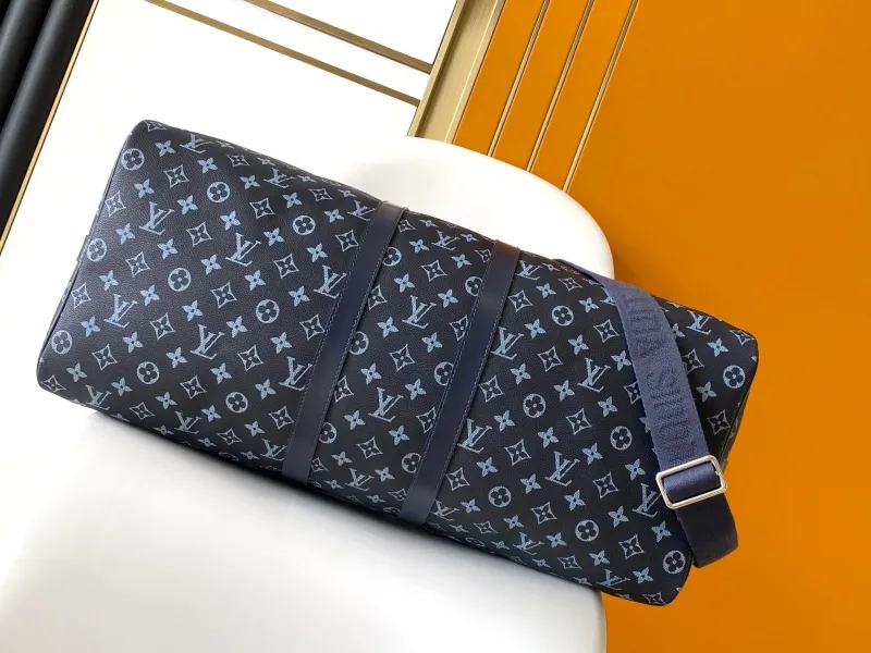 LV Travel Bags-91 - Image 4