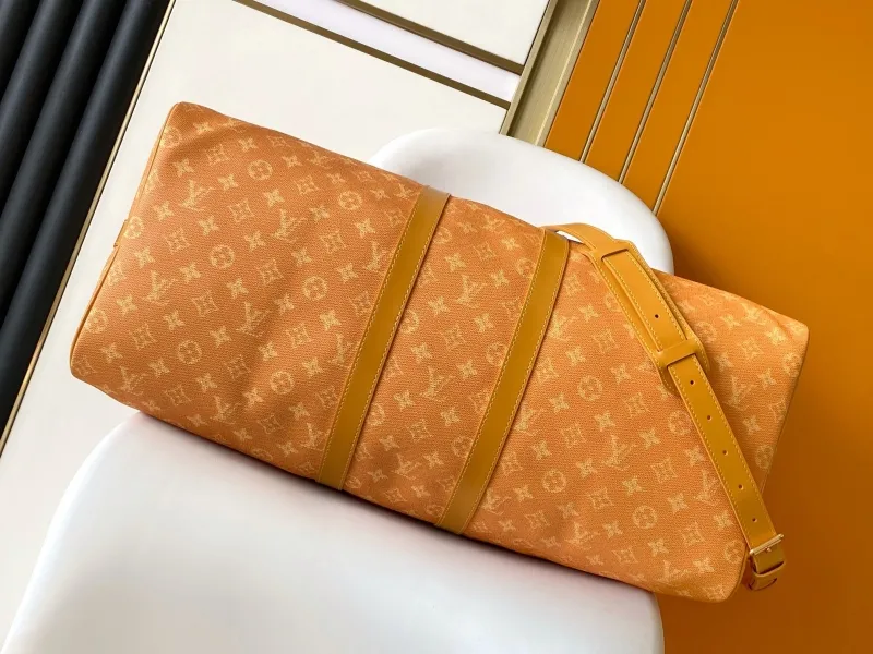 LV Travel Bags-92 - Image 4