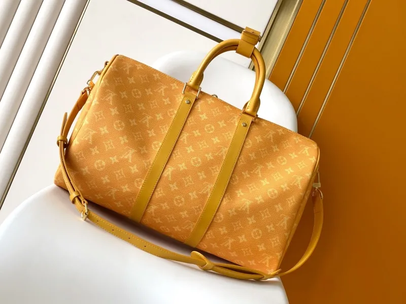 Alternative view of LV Travel Bags-95