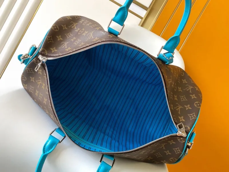 LV Travel Bags-97 - Image 9