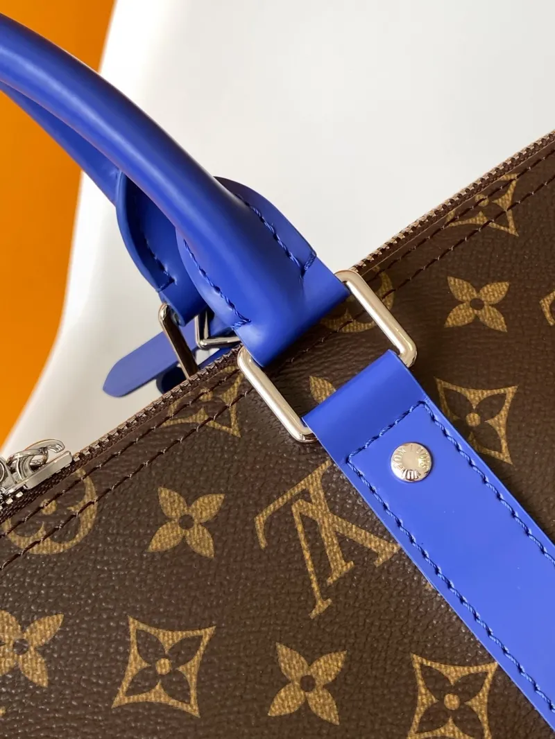 LV Travel Bags-99 - Image 7