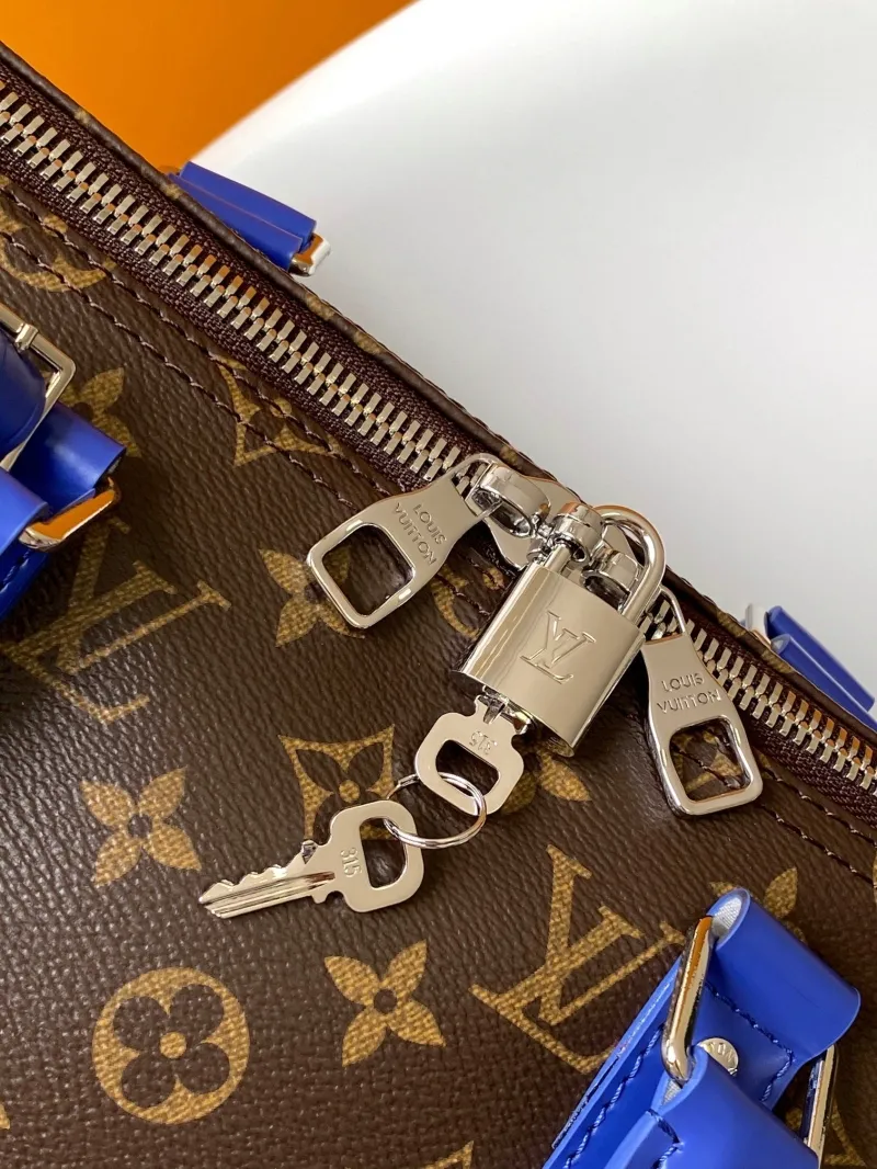 LV Travel Bags-99 - Image 8