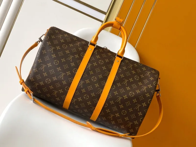 LV Travel Bags-100 - Image 3