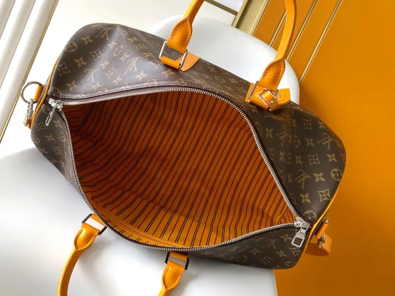 LV Travel Bags-100 - Image 9