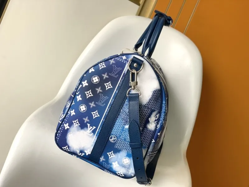 LV Travel Bags-105 - Image 3