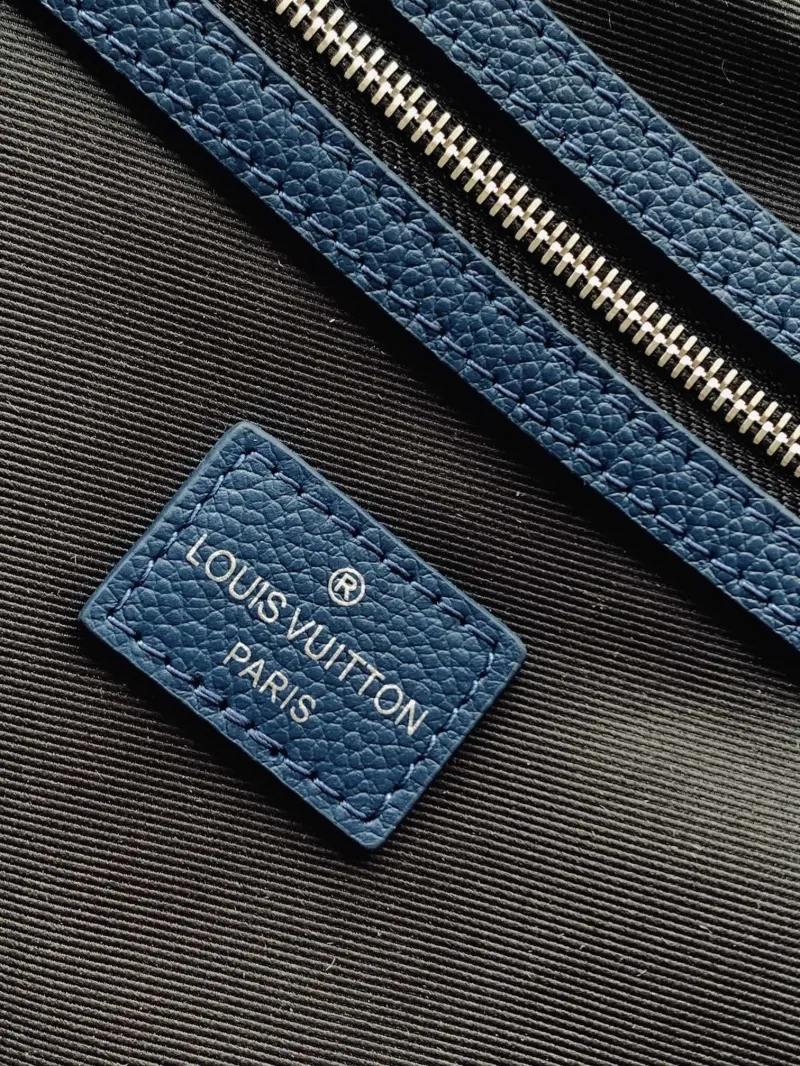 LV Travel Bags-105 - Image 9