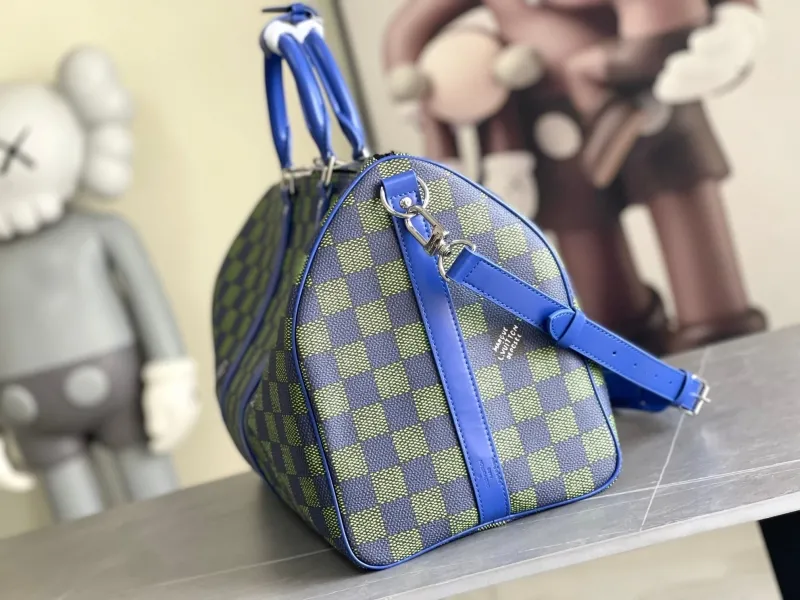 Alternative view of LV Travel Bags-109