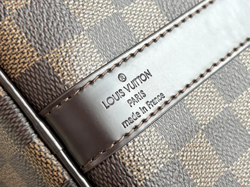 LV Travel Bags-113 - Image 6