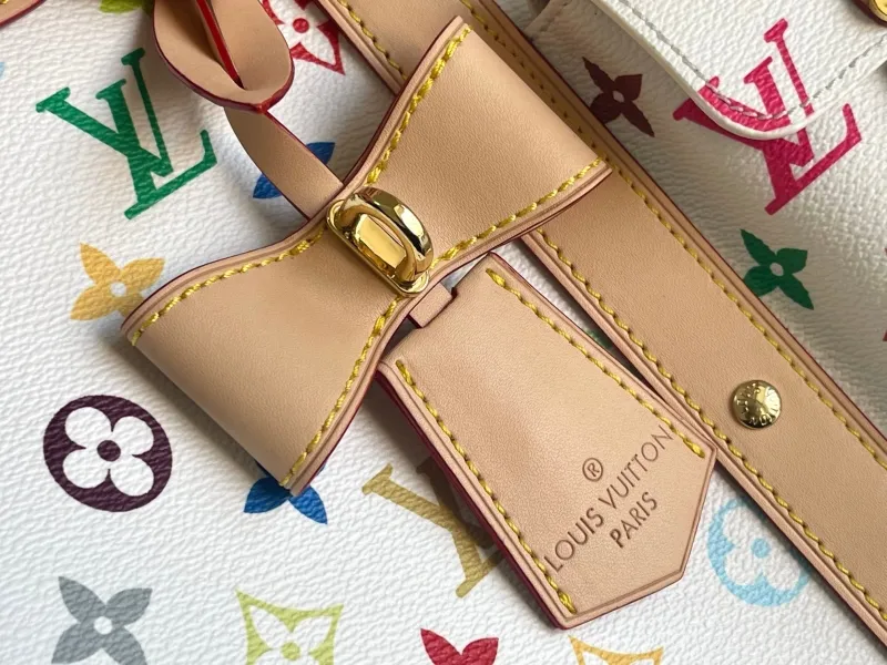 LV Travel Bags-116 - Image 7