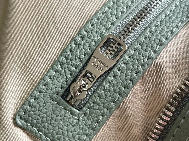 LV Travel Bags-118 - Image 9