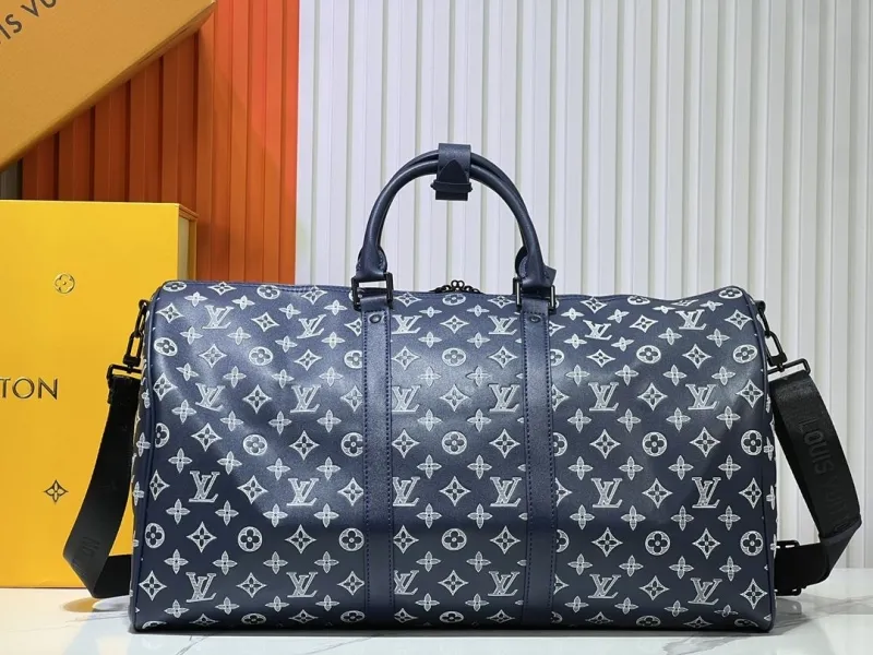 LV Travel Bags-119 - Image 6