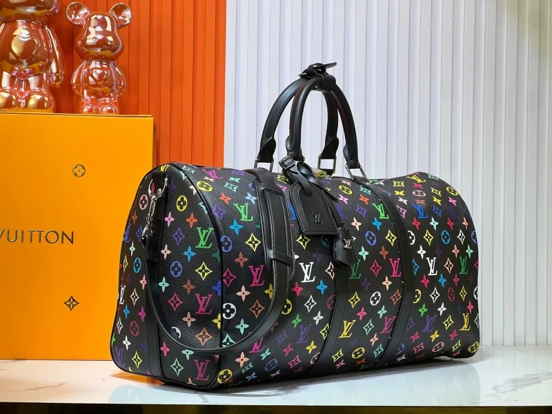 Alternative view of LV Travel Bags-129