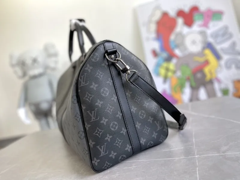 Alternative view of LV Travel Bags-133