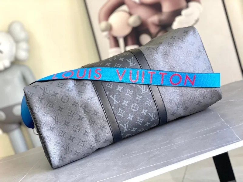 Alternative view of LV Travel Bags-135